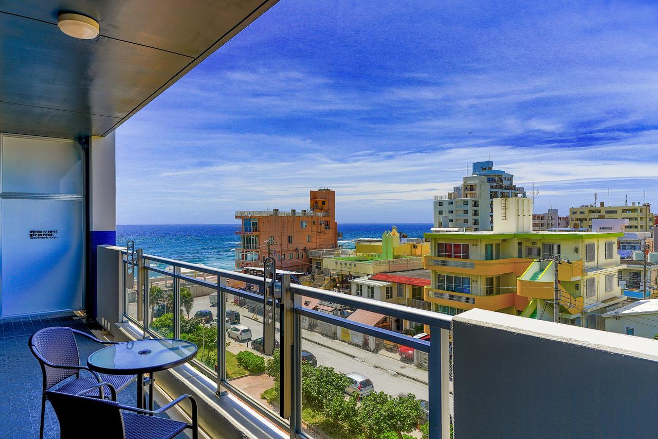 Sunshine Coast Apartment Chatan Exterior photo